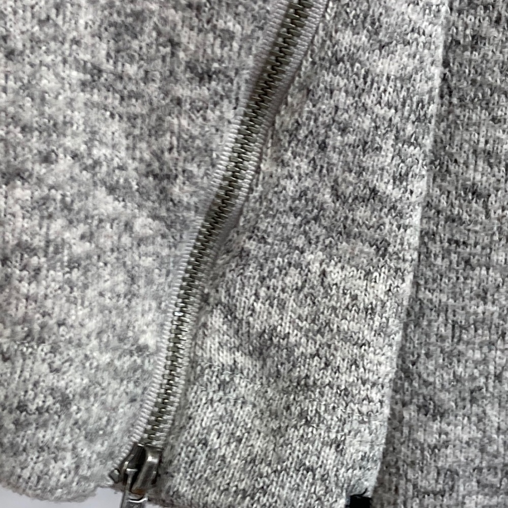 Fabletics snap sleeve ends 1/4 zip pullover Sz XS - image 4